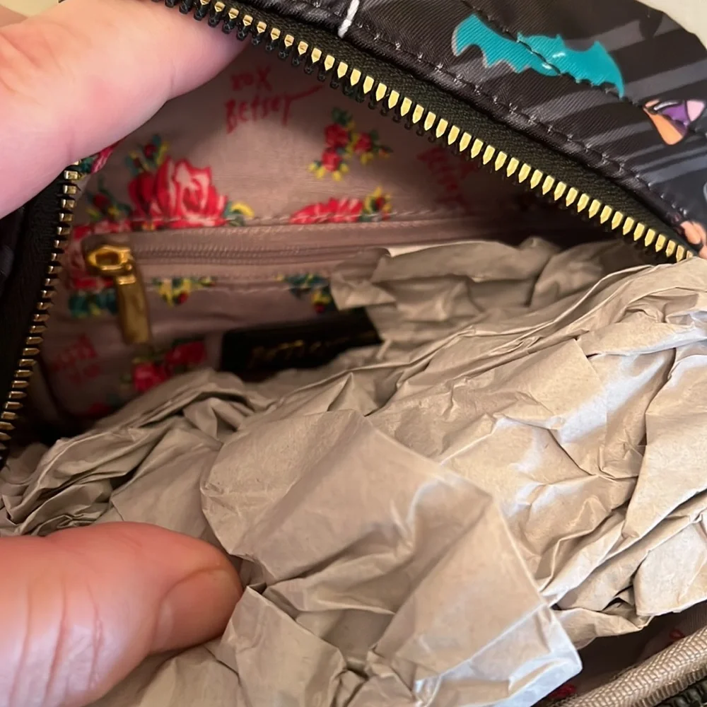Betsey Johnson Halloween Candy Crossbody Purse, NEW! - Picture 10 of 10
